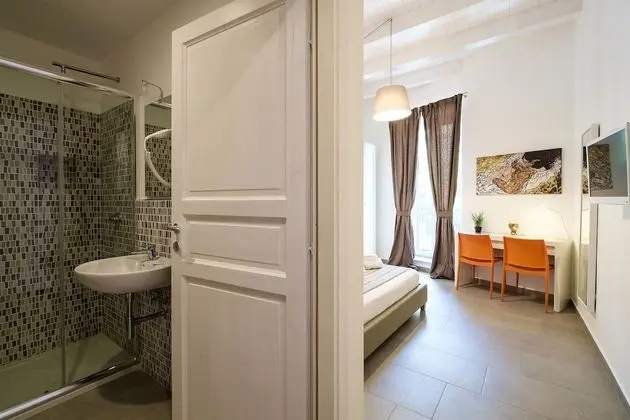 Classic Oda, 1 Büyük (Queen) Boy Yatak, Sigara İçilmez, Şehir Manzaralı