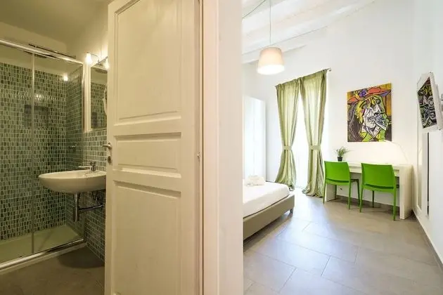 Classic Tek Büyük Yataklı Oda