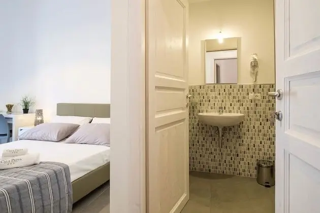 Classic Tek Büyük Yataklı Oda