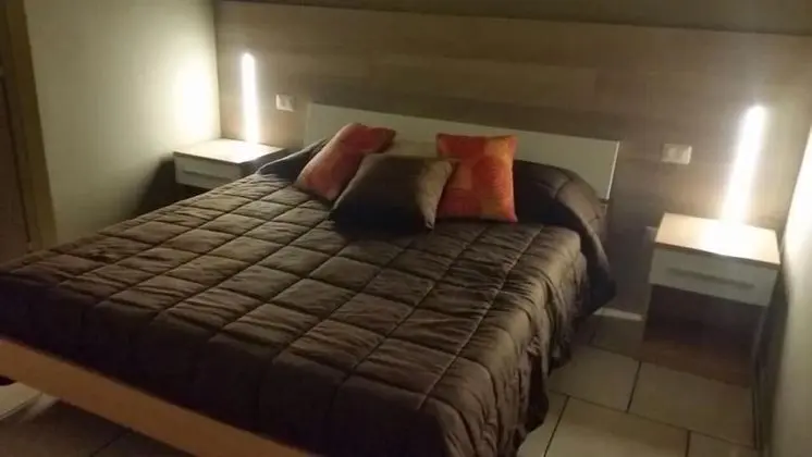 Tek Büyük Yataklı Oda