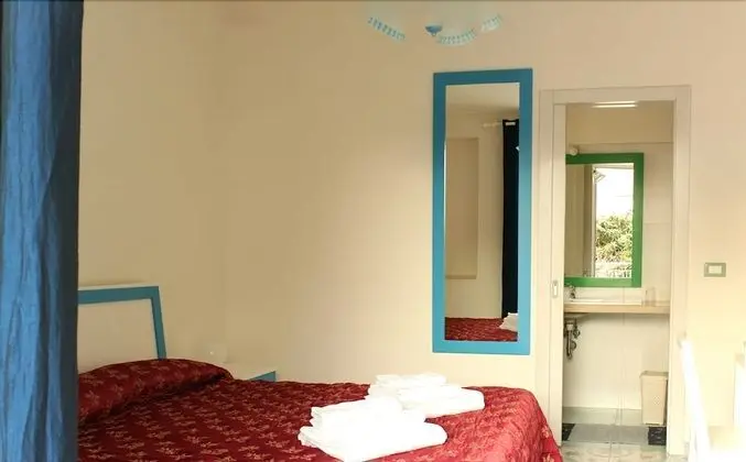 Tek Büyük veya İki Ayrı Yataklı Oda