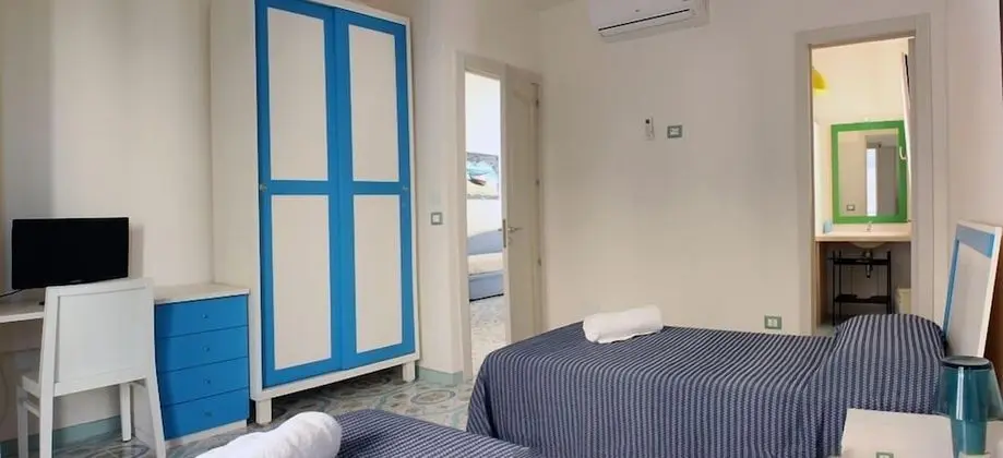 Tek Büyük Yataklı Oda
