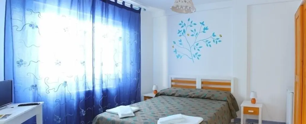 Tek Büyük veya İki Ayrı Yataklı Oda