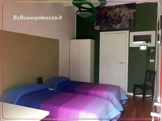 Tek Büyük veya İki Ayrı Yataklı Oda