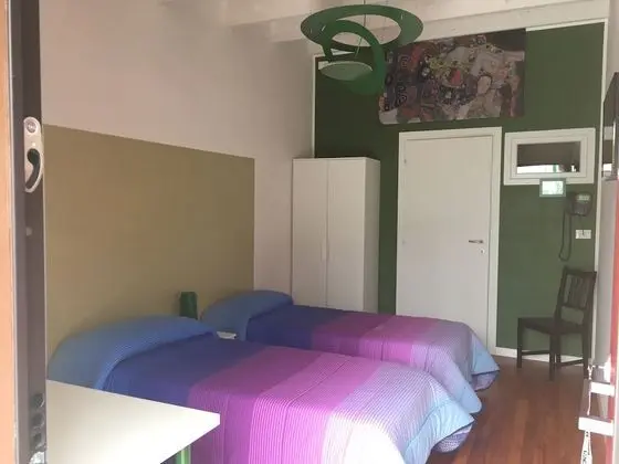 Tek Büyük veya İki Ayrı Yataklı Oda