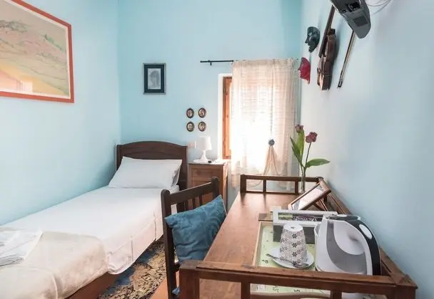 Comfort Oda, 1 Tek Kişilik Yatak, Banyolu/Duşlu, Avlu Manzaralı (Camera Aqua 1)