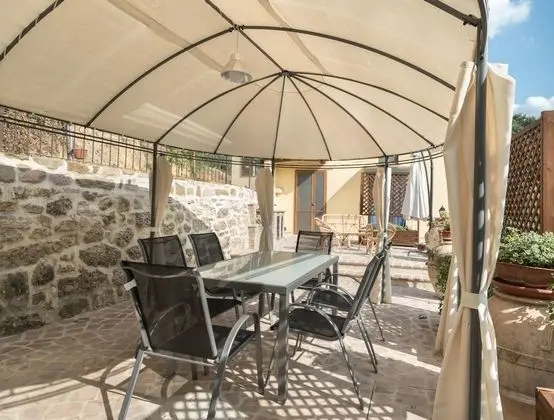 Comfort Oda, 1 Tek Kişilik Yatak, Banyolu/Duşlu, Avlu Manzaralı (Camera Aqua 1)