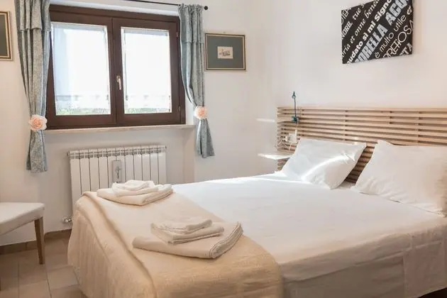 Premium İki Ayrı Yataklı Oda, 1 Çift Kişilik Yatak, Özel Banyo, Vadi Manzaralı (Camera Luna 5)