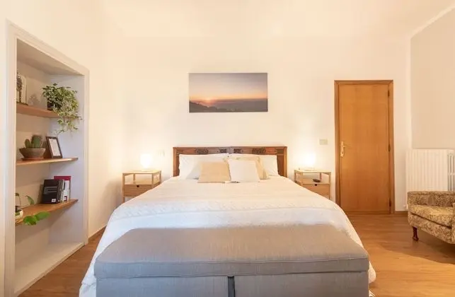 Premium Üç Kişilik Oda, Birden Çok Yatak, Özel Banyo, Vadi Manzaralı (Camera Sol1)