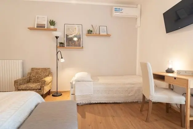 Premium Üç Kişilik Oda, Birden Çok Yatak, Özel Banyo, Vadi Manzaralı (Camera Sol1)