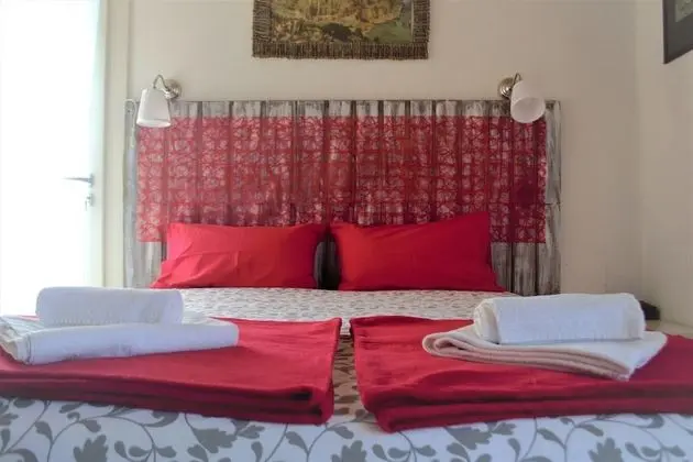 Economy Tek Büyük Yataklı Oda, Ortak Banyo