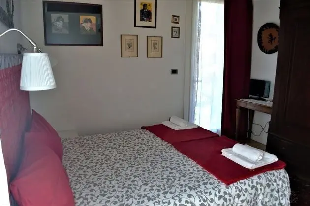 Economy Tek Büyük Yataklı Oda, Ortak Banyo