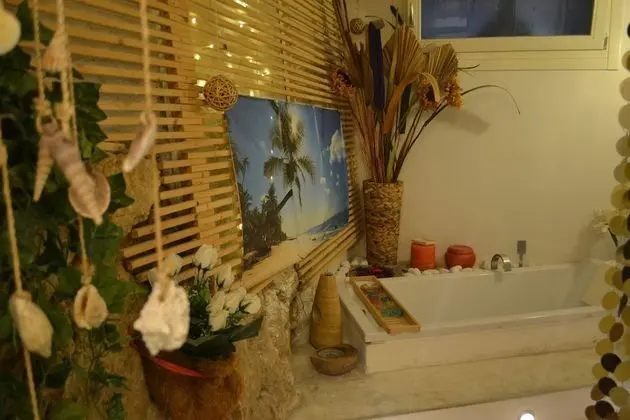 Economy Tek Büyük Yataklı Oda, Ortak Banyo