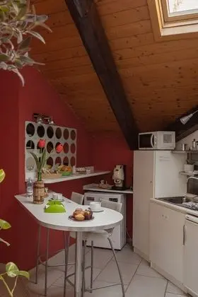 Tek Büyük veya İki Ayrı Yataklı Oda