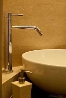 Superior Tek Büyük Yataklı Oda, Avlu Manzaralı