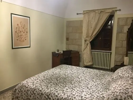 Tek Büyük Yataklı Oda, Tepe Manzaralı (marrone)