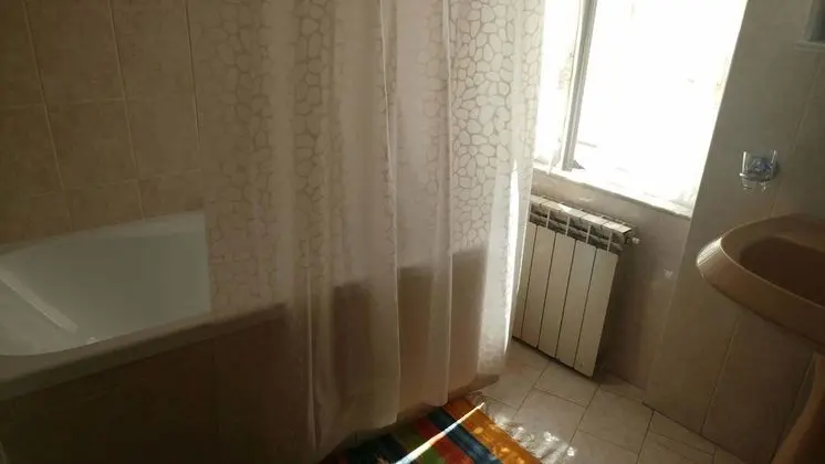 Family Dört Kişilik Oda, Ortak Banyo, Kısmi Deniz Manzaralı