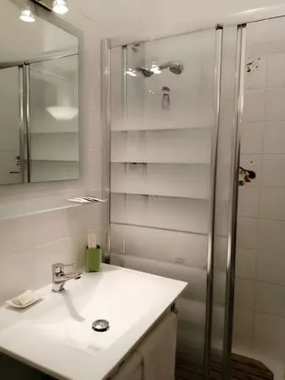 Tek Büyük Yataklı Oda, Balkon