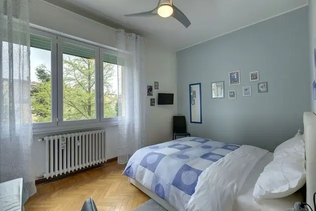 Tek Büyük Yataklı Oda, 1 Büyük (Queen) Boy Yatak, Banyolu/Duşlu, Bahçe Manzaralı