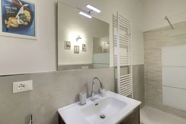 Tek Büyük Yataklı Oda, 1 Büyük (Queen) Boy Yatak, Banyolu/Duşlu, Bahçe Manzaralı