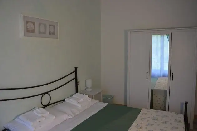 Dört Kişilik Oda, Balkon, Bahçe Manzaralı