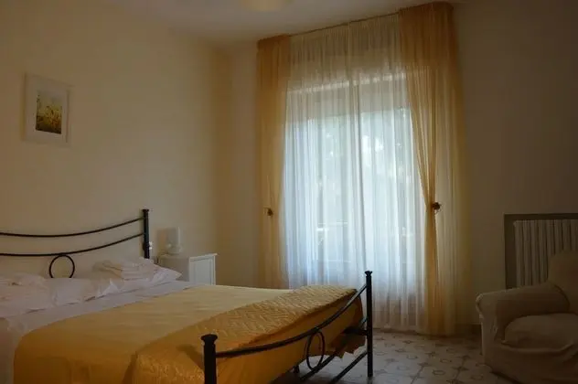 Dört Kişilik Oda, Balkon, Bahçe Manzaralı