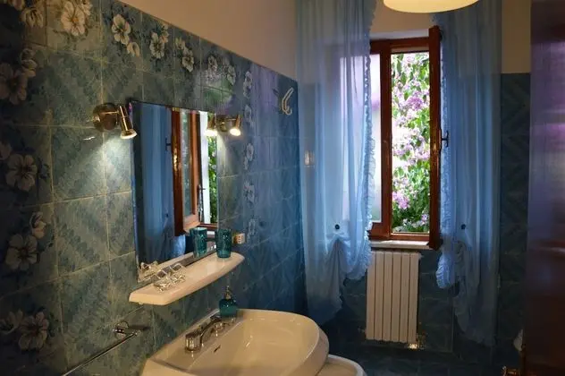 Dört Kişilik Oda, Balkon, Bahçe Manzaralı