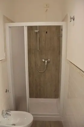 Dört Kişilik Oda, Balkon, Bahçe Manzaralı