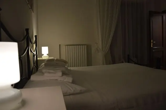 Tek Büyük Yataklı Oda, Balkon, Bahçe Manzaralı (Beige)