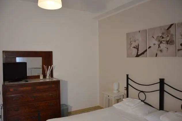 Tek Büyük Yataklı Oda, Balkon, Bahçe Manzaralı (Beige)