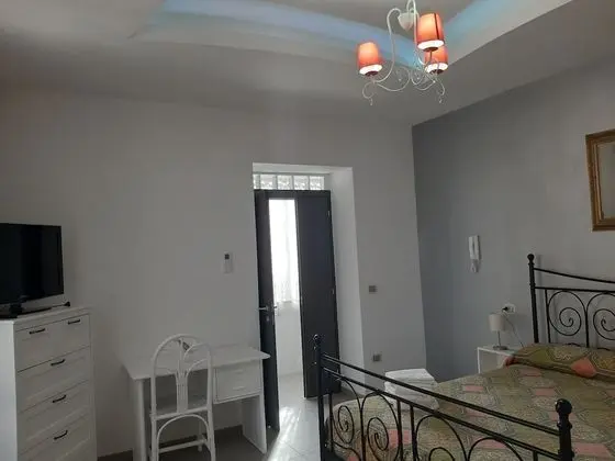 Economy Üç Kişilik Oda