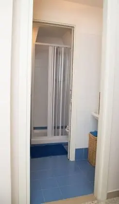 Traditional Tek Büyük Yataklı Oda