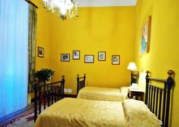 Dört Kişilik Oda, Bağlantılı Odalar