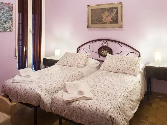 Tek Büyük veya İki Ayrı Yataklı Oda, Özel Banyo