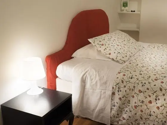 Tek Kişilik Oda, Ortak Banyo