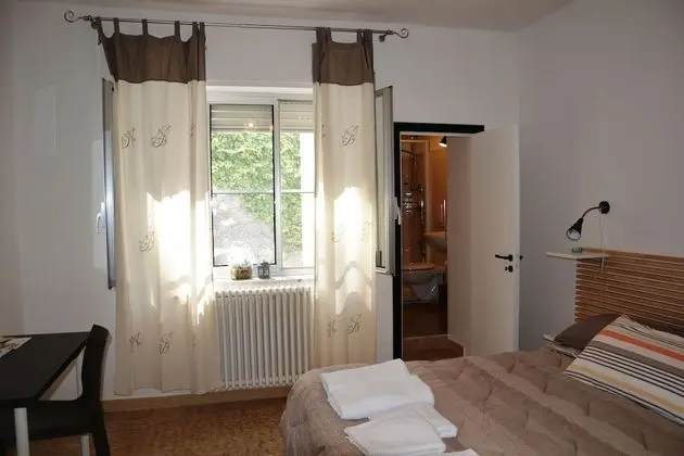 Tek Büyük veya İki Ayrı Yataklı Oda