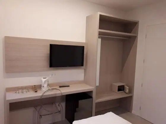 Comfort Tek Büyük veya İki Ayrı Yataklı Oda, 1 Yatak Odası, Özel Banyo, Bahçe Manzaralı