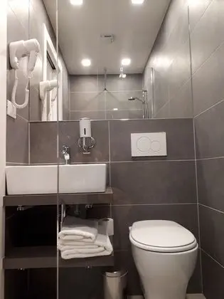 Comfort Tek Kişilik Oda, 1 Yatak Odası, Özel Banyo, Bahçe Manzaralı