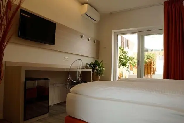 Superior Tek Büyük veya İki Ayrı Yataklı Oda