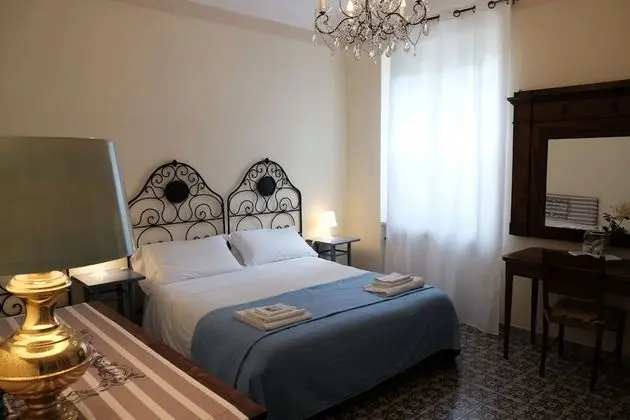 Family Oda, Özel Banyo, Bahçe Manzaralı