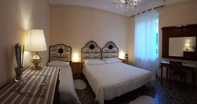 Family Oda, Özel Banyo, Bahçe Manzaralı