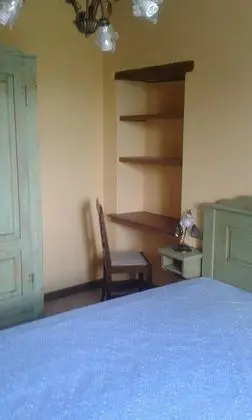 Tek Büyük Yataklı Oda (Bathroom not in room)