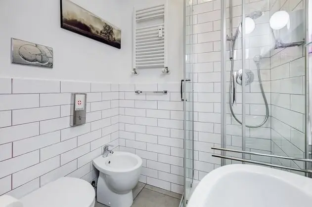 Deluxe Tek Büyük Yataklı Oda, Özel Banyo