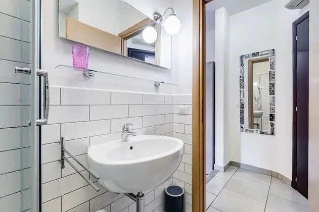 Deluxe Tek Büyük Yataklı Oda, Özel Banyo
