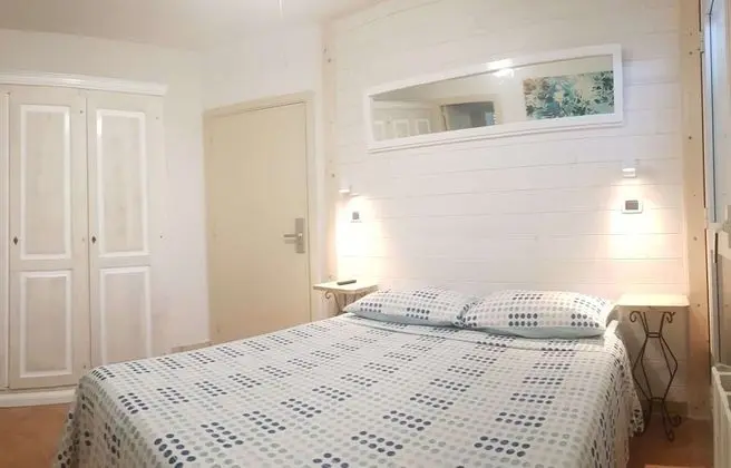 Standard Tek Büyük Yataklı Oda, Özel Banyo, Bahçeli