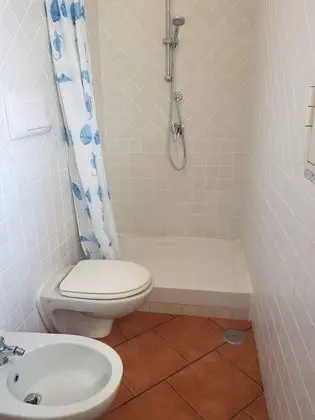 Standard Tek Büyük Yataklı Oda, Özel Banyo, Bahçeli