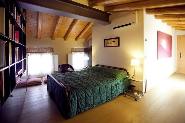 Tek Büyük Yataklı Oda