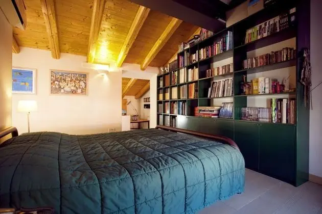 Tek Büyük Yataklı Oda