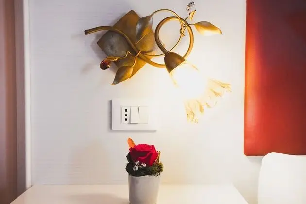 Deluxe Tek Büyük Yataklı Oda, Balkon, Şehir Manzaralı