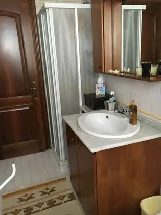 Basic Tek Büyük veya İki Ayrı Yataklı Oda, Teras